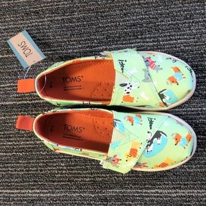 Toms tiny alpargata pistachio green cozy dog print size T11